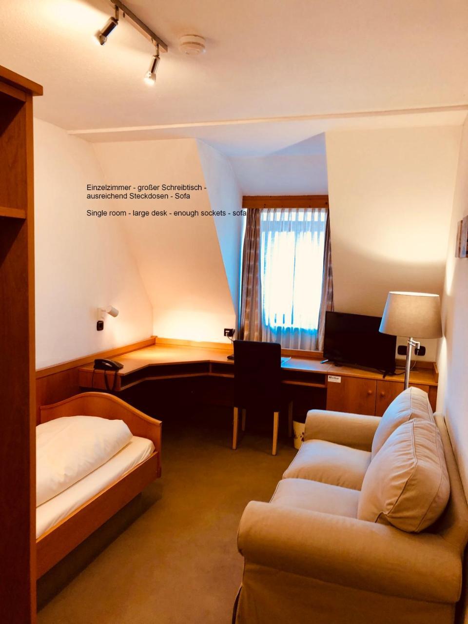 Hotel Und Restaurant Lamm Giengen an der Brenz Eksteriør billede